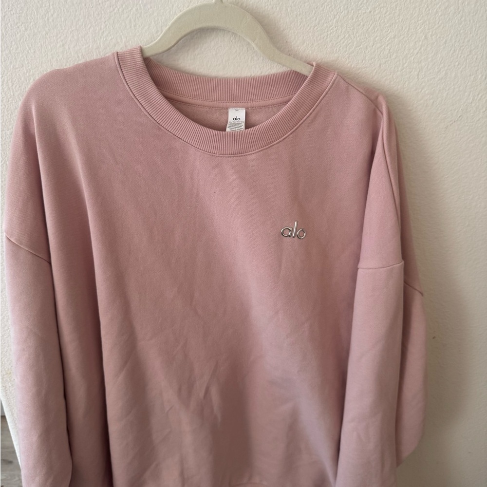 ALO Yoga Blush Pink Crewneck Sweatshirt